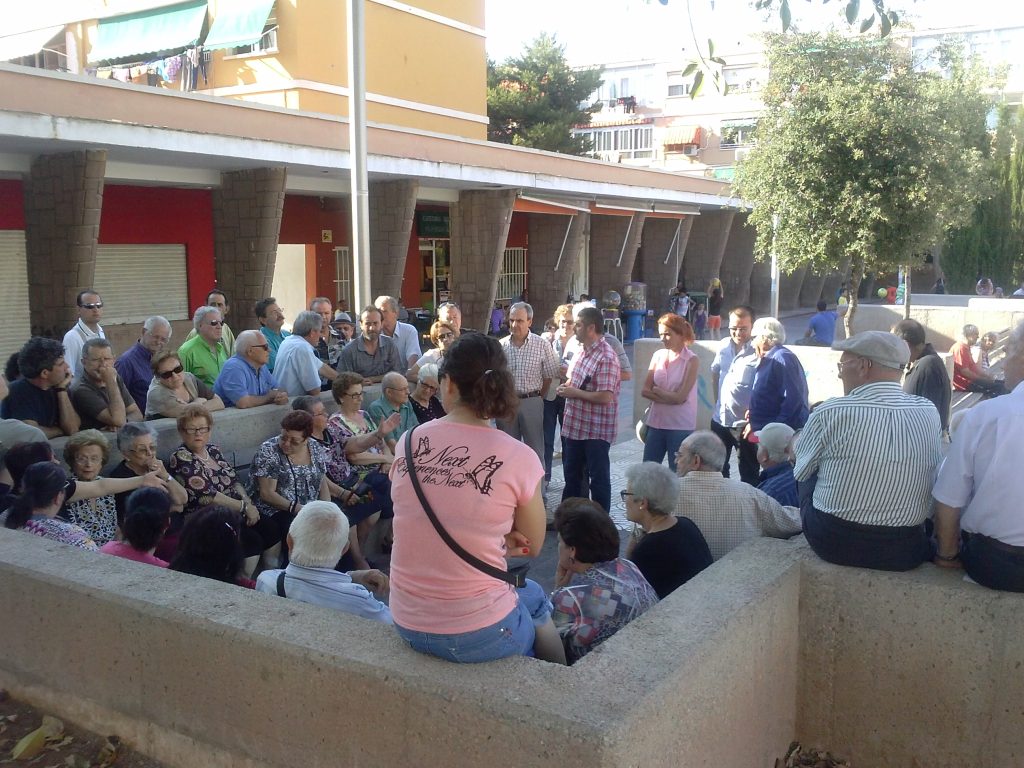 Reunión de Iniciativa Porteña con los vecinos del Barrio Churruca