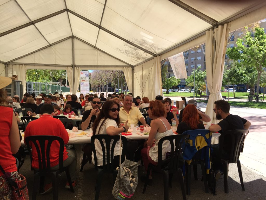 Paella para simpatizantes el domingo