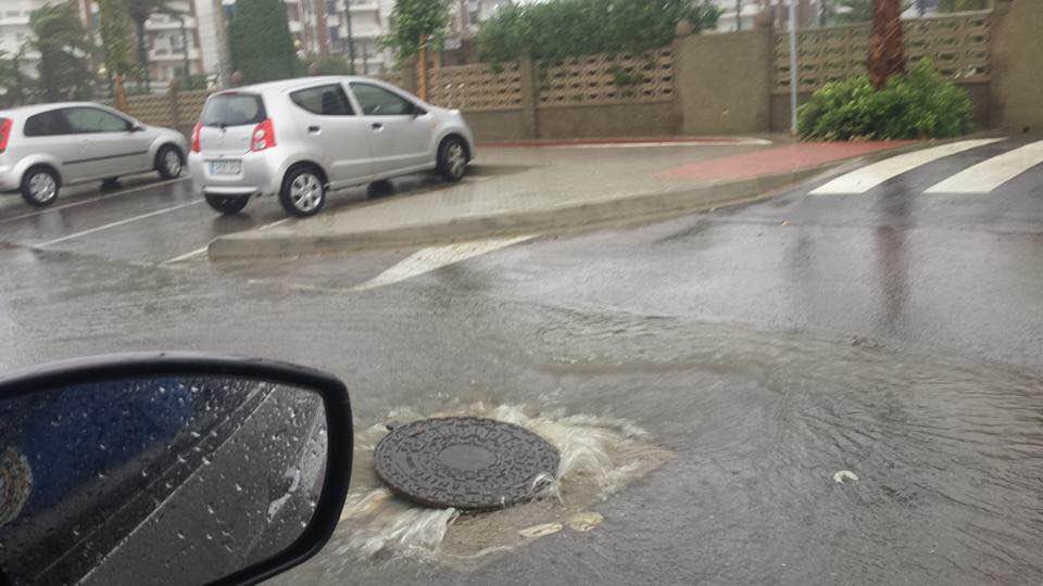 Frente a Urbanización Ciudad Mar