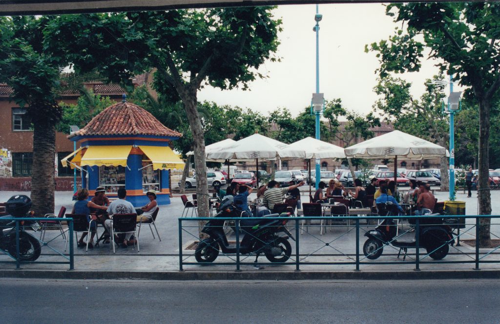 Terraza de una cafetería en La alameda