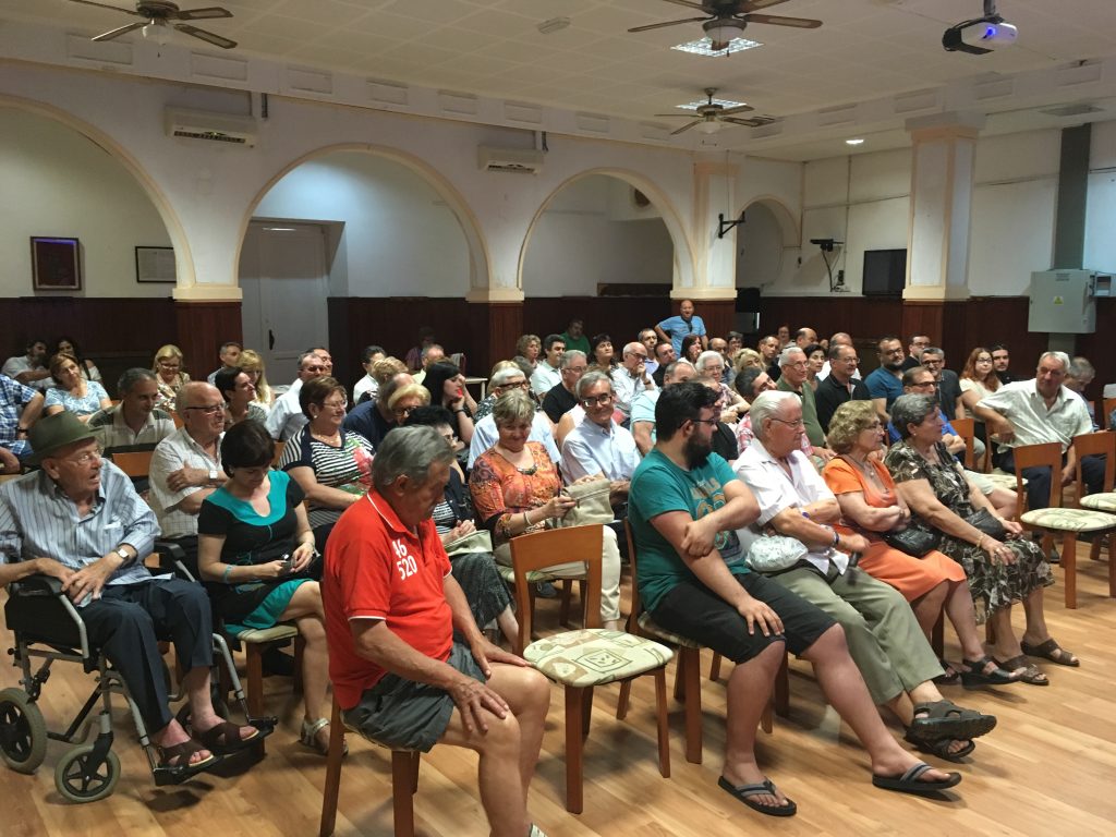 La sala se lleno para participar en esta Jornada